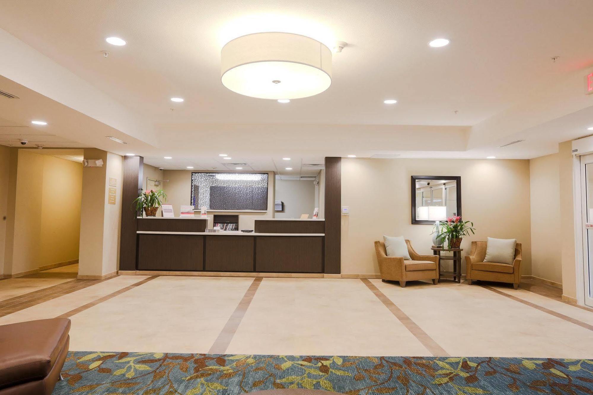 Candlewood Suites Auburn By Ihg Exterior photo